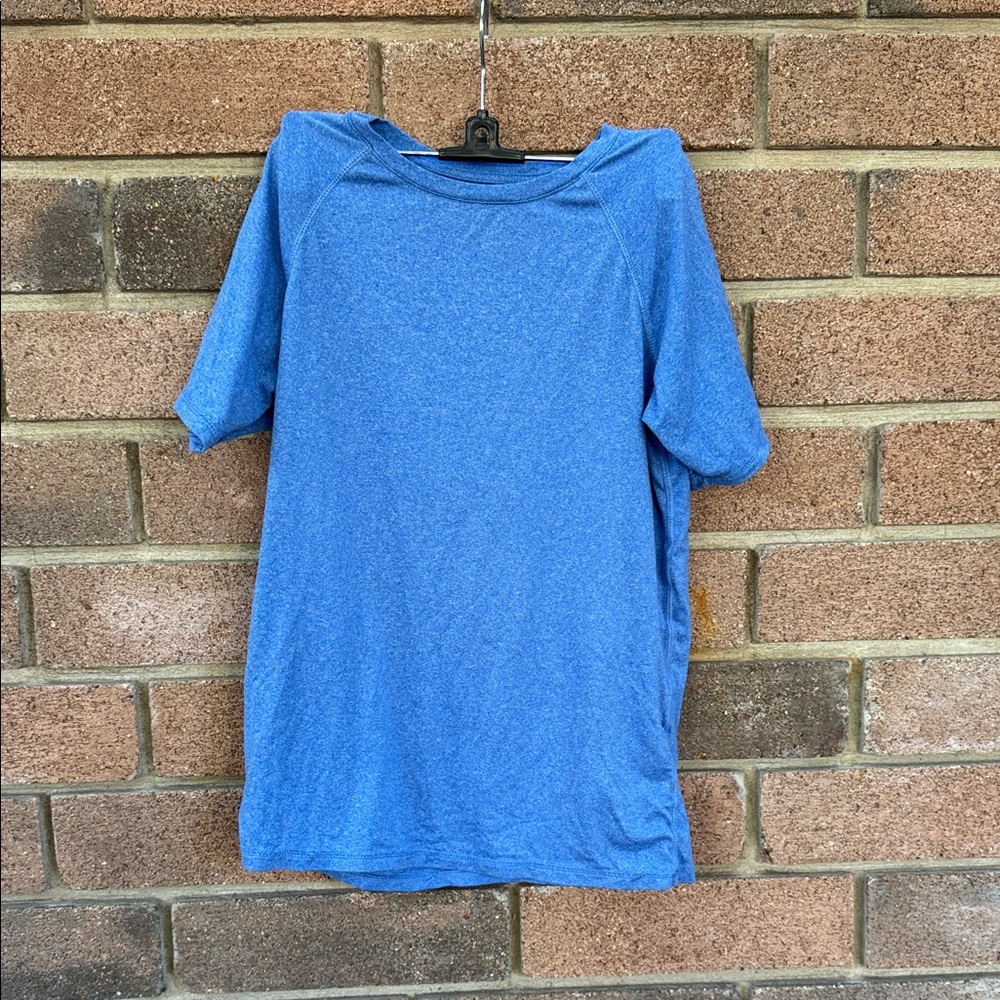 SO Blue Short Sleeve Boy's Tee Size Medium